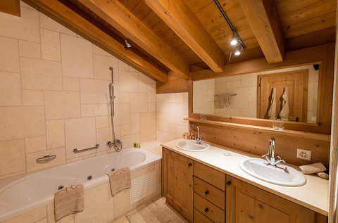 CHALET ROYALP HOTEL AND SPA - Photo 98