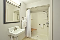  - Courtyard by Marriott Beachfront Hotel Gulfport