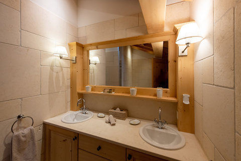 CHALET ROYALP HOTEL AND SPA - Photo 142