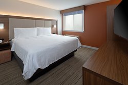  - Holiday Inn Express & Suites Airport SeaTac