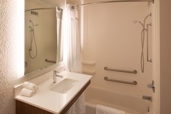  - Holiday Inn Express & Suites Worthington - I-90, Exit 43