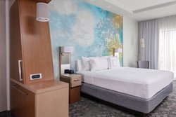  - Courtyard by Marriott Okemos - I-96, Exit 110