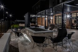  - Courtyard by Marriott Okemos - I-96, Exit 110