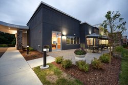  - Fairfield Inn & Suites by Marriott Glendale - I-43, Exit 80