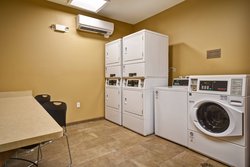  - Fairfield Inn & Suites by Marriott Glendale - I-43, Exit 80