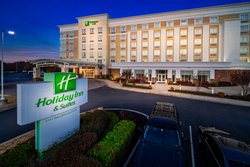  - Holiday Inn & Suites Wolfchase - I-40, Exit 18