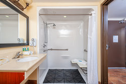  - Holiday Inn Express & Suites Bowmanville