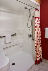  - Courtyard by Marriott Hotel Niagara Falls