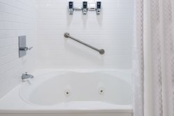  - Four Points by Sheraton Hotel Huntsville Airport