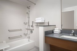  - Fairfield Inn & Suites by Marriott Metairie - I-10, Exit 228