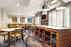  - Fairfield Inn by Marriott Vacaville - I-80, Exit 56