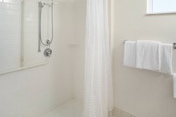  - Courtyard by Marriott Hotel Downtown Keene