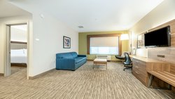  - Holiday Inn Express & Suites Fremont - I-880, Exit 15