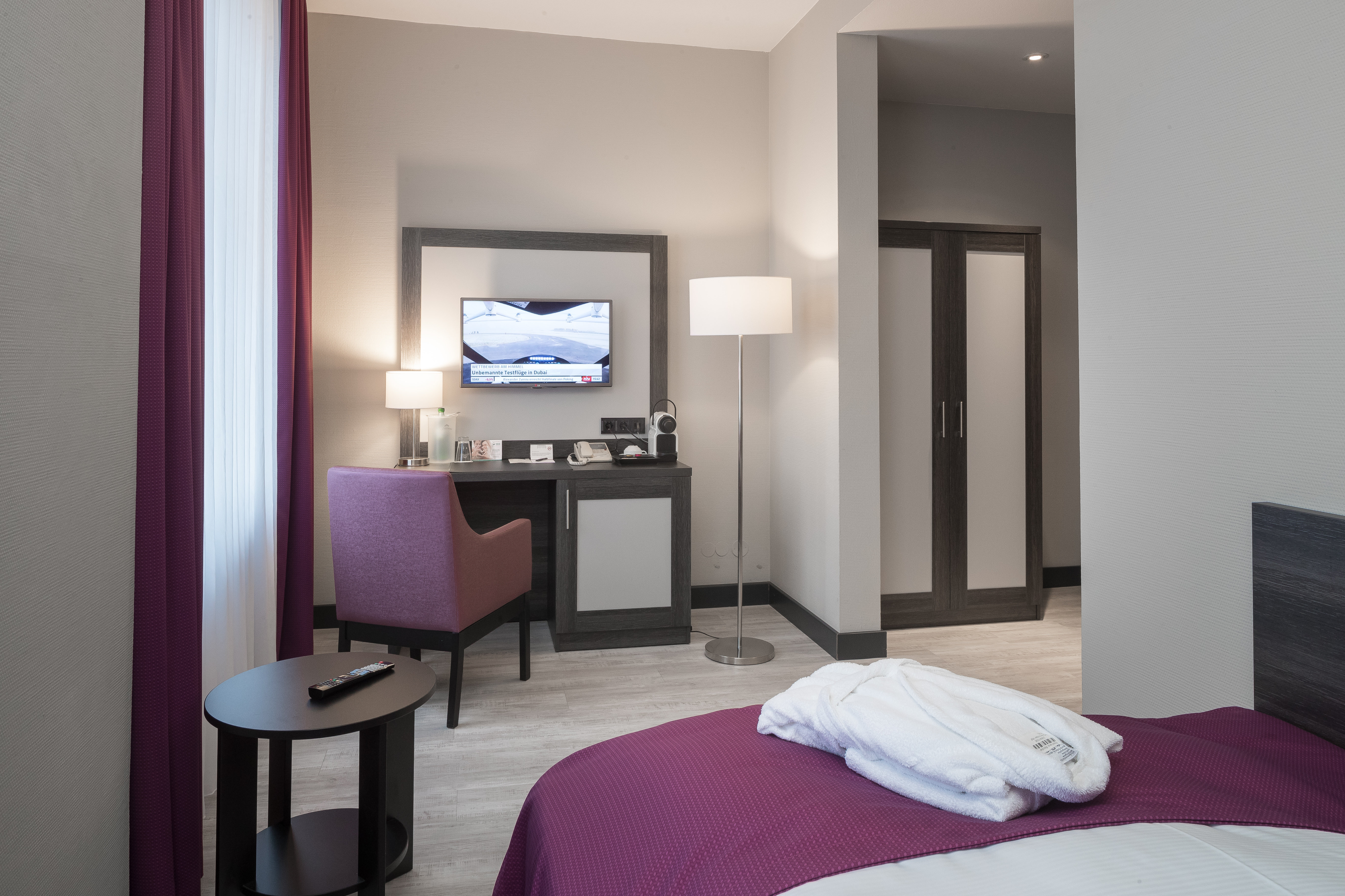 TOP HOTEL CHEMNITZER HOF-guestroom-Standard single room_TOP Hotel Chemnitzer Hof.jpg