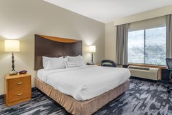  - Fairfield Inn & Suites by Marriott Commerce