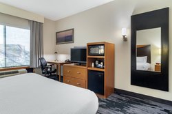  - Fairfield Inn & Suites by Marriott Commerce