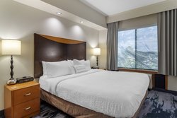  - Fairfield Inn & Suites by Marriott Commerce