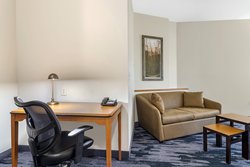  - Fairfield Inn & Suites by Marriott Commerce