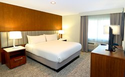  - Holiday Inn & Suites San Mateo
