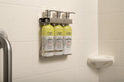  - Holiday Inn Express & Suites Uvalde