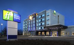  - Holiday Inn Express North Red Deer