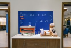  - Holiday Inn Express & Suites Lenexa - I-35, Exit 224