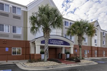 Candlewood Suites