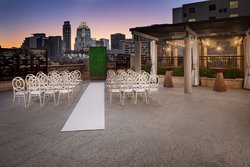  - Hotel Indigo Downtown University Austin - I-35, Exit 234B