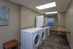  - Holiday Inn Express & Suites North Brunswick