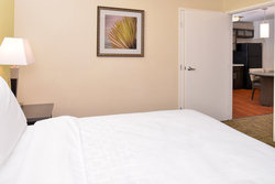  - Candlewood Suites Round Rock - I-35, Exit 252B