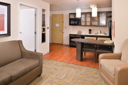  - Candlewood Suites Round Rock - I-35, Exit 252B
