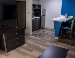  - Holiday Inn Express & Suites Conover - I-40, Exit 130