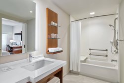  - Delta Hotel by Marriott Ashland Downtown