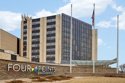  - Four Points by Sheraton Hotel Downtown Peoria - I-74, Exit 93