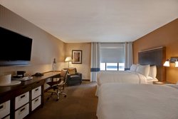  - Four Points by Sheraton Hotel Downtown Peoria - I-74, Exit 93