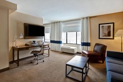  - Four Points by Sheraton Hotel Downtown Peoria - I-74, Exit 93