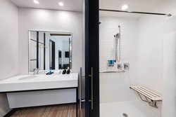  - Aloft Hotel West Chester - I-75, Exit 19