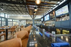  - Crowne Plaza Hotel Airport Jacksonville - I-95, Exit 363