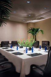  - Courtyard by Marriott Sherman Oaks - I-405, Exit 63A