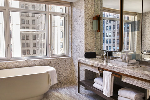 FOUR SEASONS HOTEL NEW YORK DOWNTOWN - Photo 37