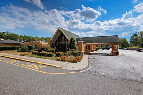 RNJWHExterior