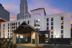  - Moxy Hotel by Marriott Downtown Memphis - I-40, Exit 1