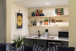  - Moxy Hotel by Marriott Downtown Memphis - I-40, Exit 1