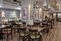  - Courtyard by Marriott Downtown Fort Worth - I-35, Exit 52A