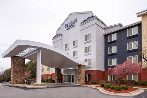 Fairfield Inn & Suites Greensboro