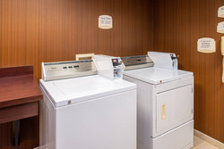  - Fairfield Inn & Suites by Marriott Greensboro - I-40, Exit 214