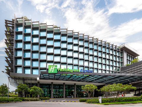 Hotel Day Facade