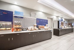  - Holiday Inn Express & Suites Gateway to Yosemite