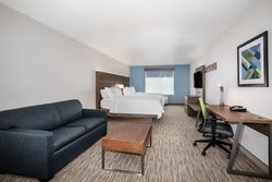  - Holiday Inn Express & Suites Gateway to Yosemite