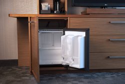  - Courtyard by Marriott Navy Yard Philadelphia - I-95, Exit 17